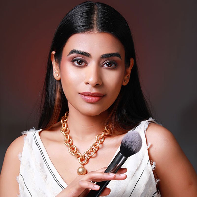 best makeup academy in delhi